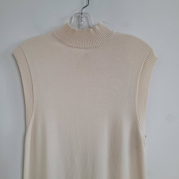 Beige knit maxi dress from Dynamite - Picture 5 of 7